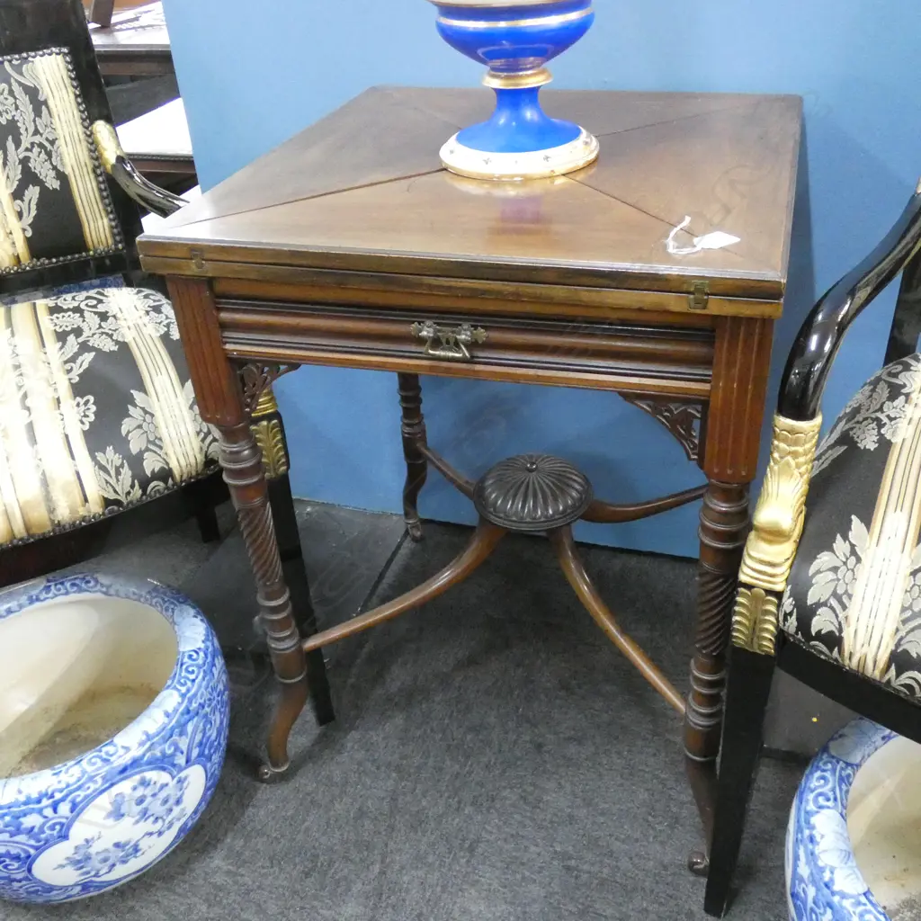 EDWARDIAN MAHOGANY ENVELOPE FOLDING CARD TABLE Image 1++