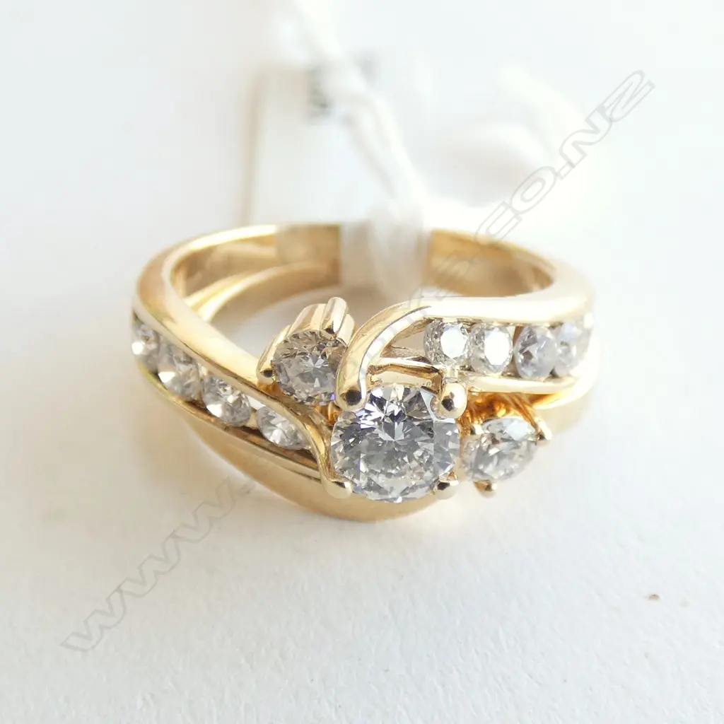 14CT YG SOLITAIRE RING SET, 1 X 35PT ROUND DIAM, 12 X 5.4 DIAM, 5.82G Image 1++