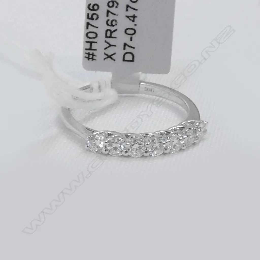 18CT WHITE GOLD AND DIAMOND SET BAND 0.47CT DIAMONDS 2.07gm Image 1++