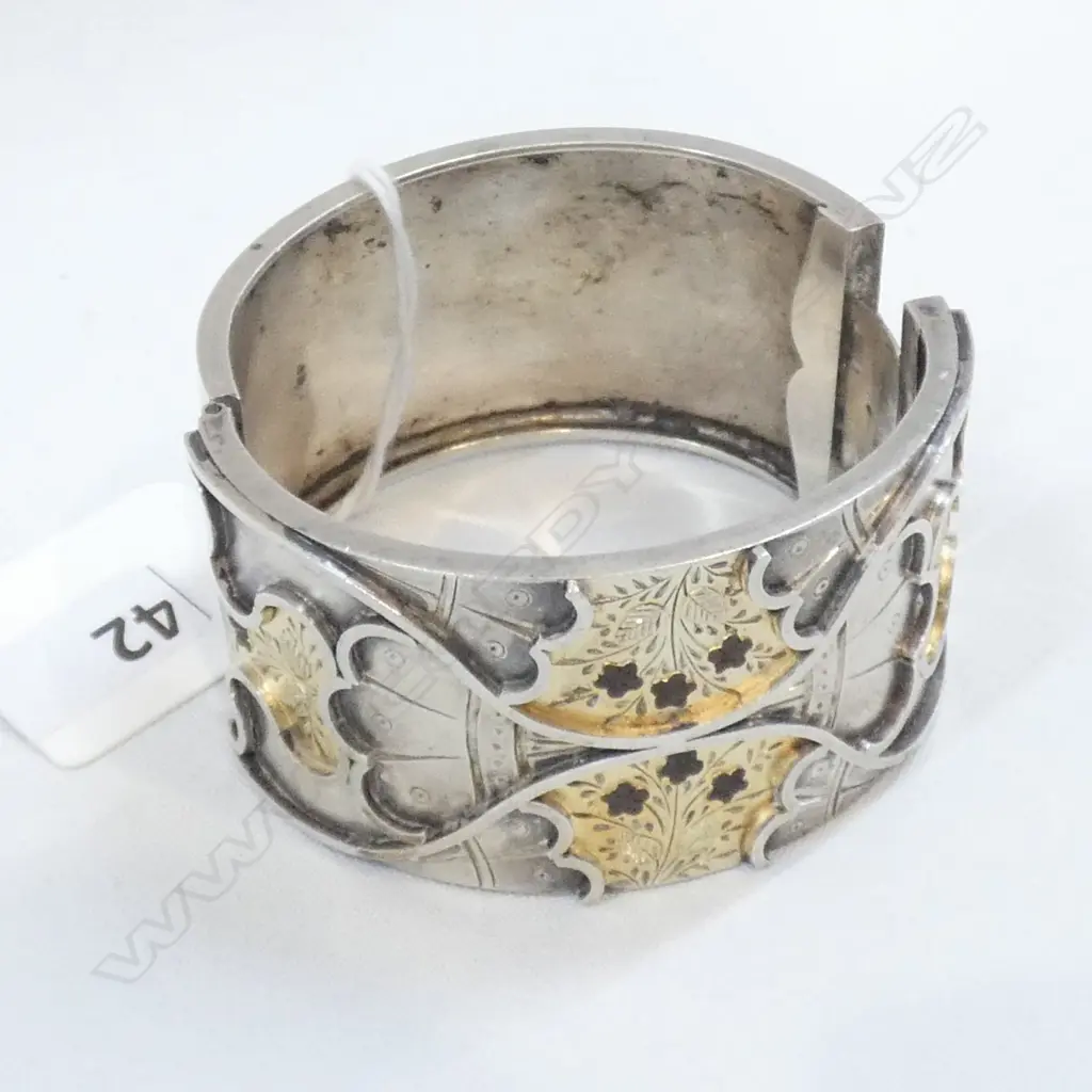 VICTORIAN SILVER GILT CUFF BANGLE... Image 1++