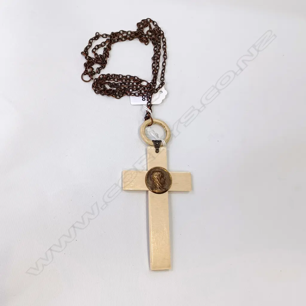 FRENCH FAUX IVORY CROSS ON CHAIN Image 1++