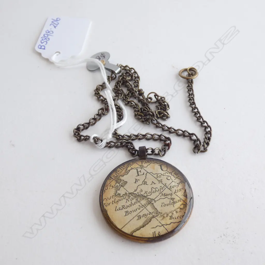 OLD FRENCH MAP PENDANT & CHAIN  Image 1++