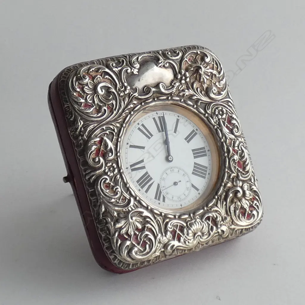 CHESTER 1902 SILVER COVERED P/WATCH STAND + WATCH Image 1++