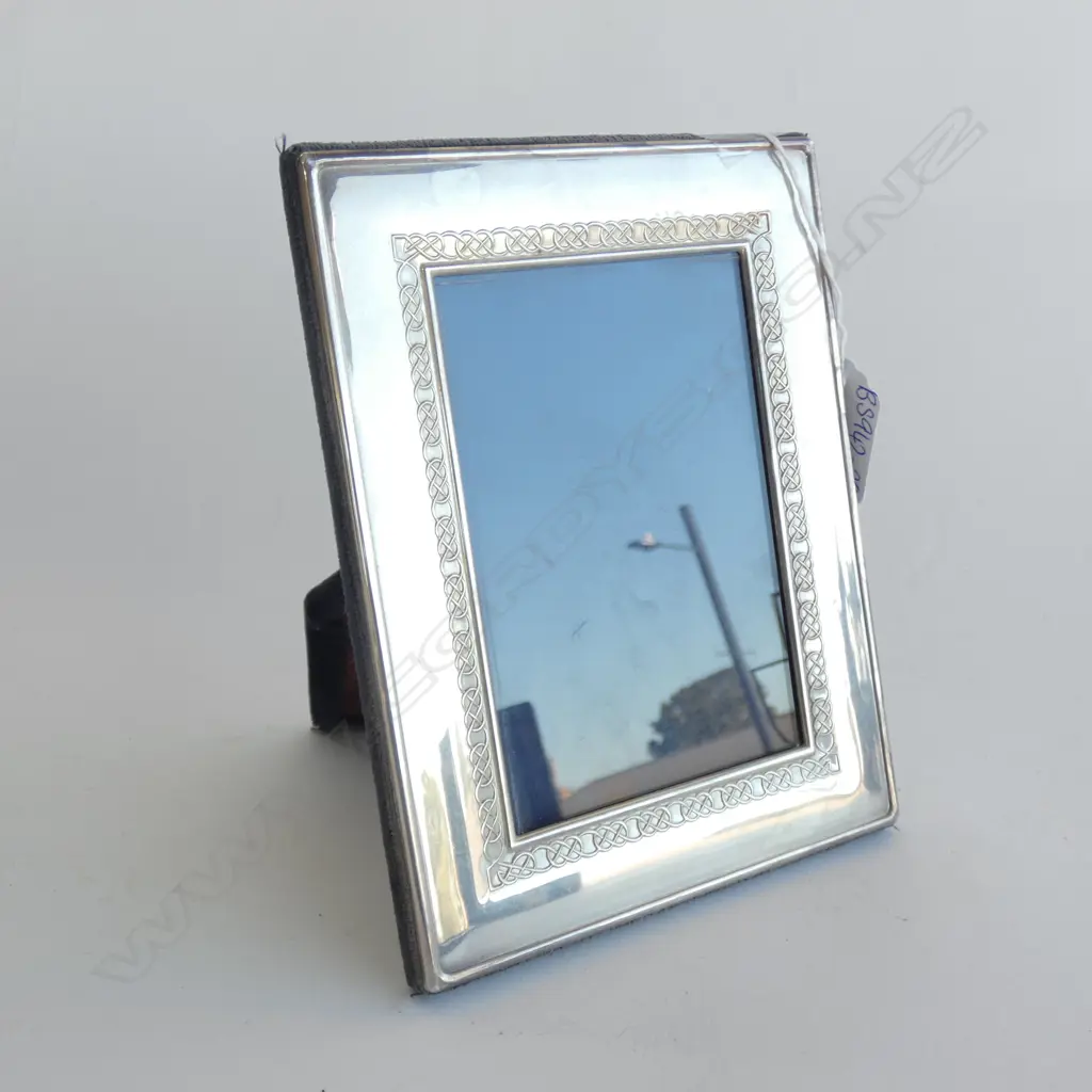 STG SILVER PHOTO FRAME  140 X 180MM Image 1++