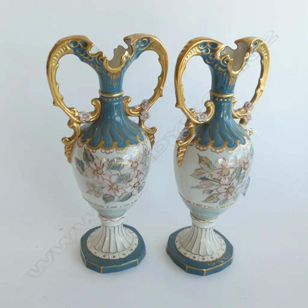 PR ROYAL DUX VASES WITH GOLD GILDED HANDLES H 295MM Image 1++