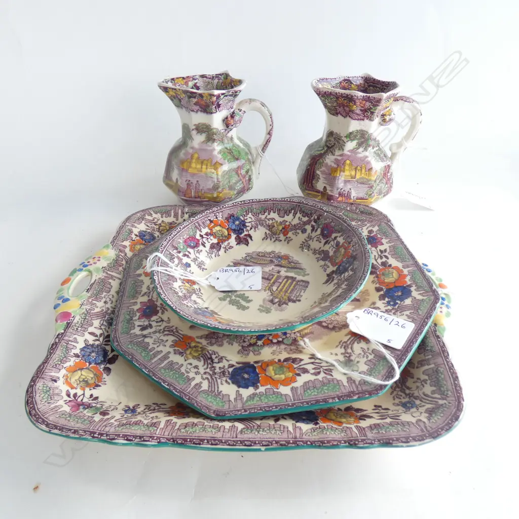 3 MASONS IRONSTONE PLATES & 2 JUGS Image 1++