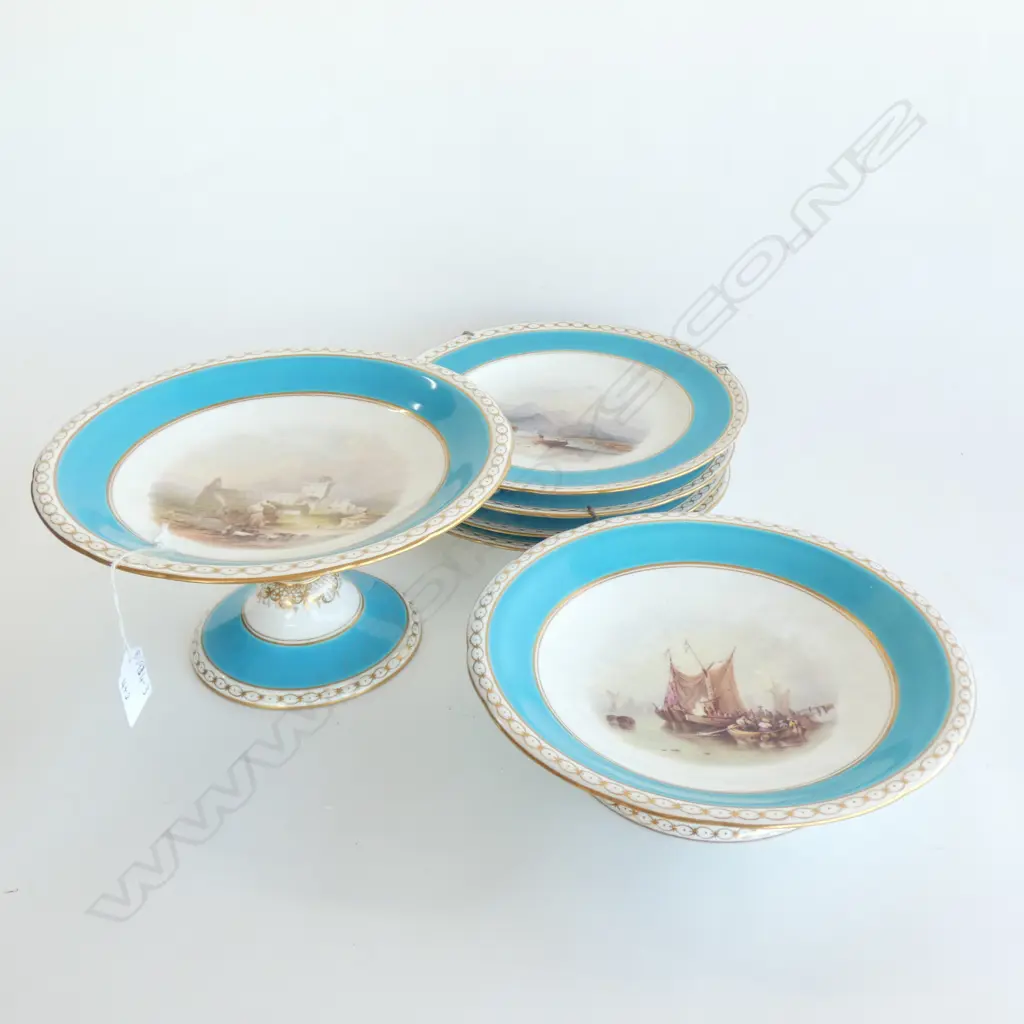 4 ANTIQUE MINTON PLATES (DIA 230MM)& 2 MATCHING FOOTED PLATES (1A/F)- IMPRESSED MARKS TO BASES C1870'S (?) Image 1++
