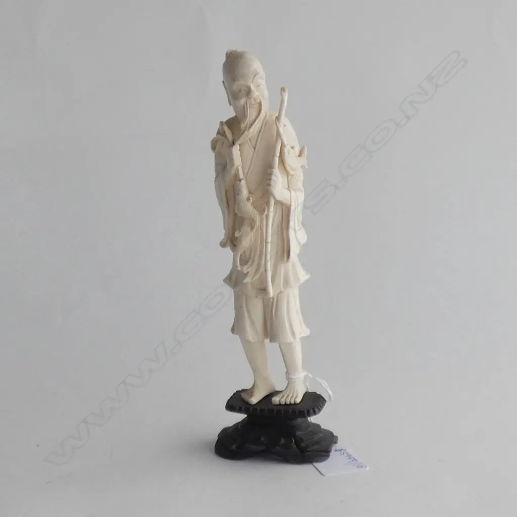 CHINESE IVORY FISHERMAN H.205mm Image 1++