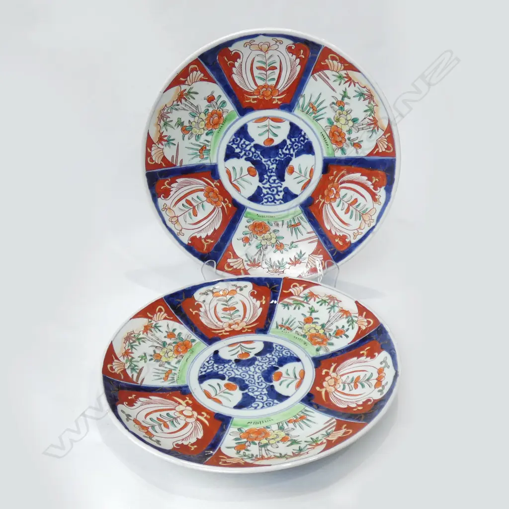 PR JAPANESE IMARI PORCELAIN CHARGERS. Dia.300mm Image 1++