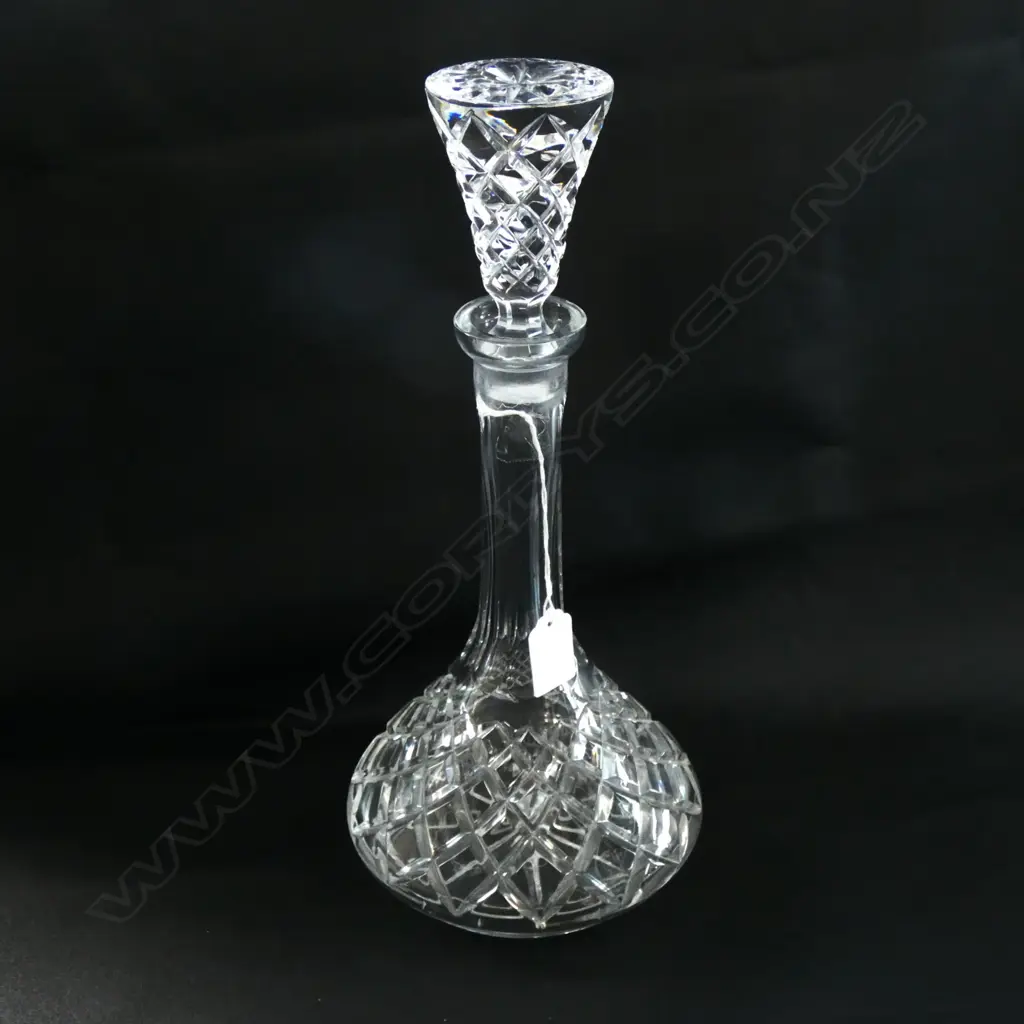 LG CUT GLASS DECANTER H 345MM Image 1++