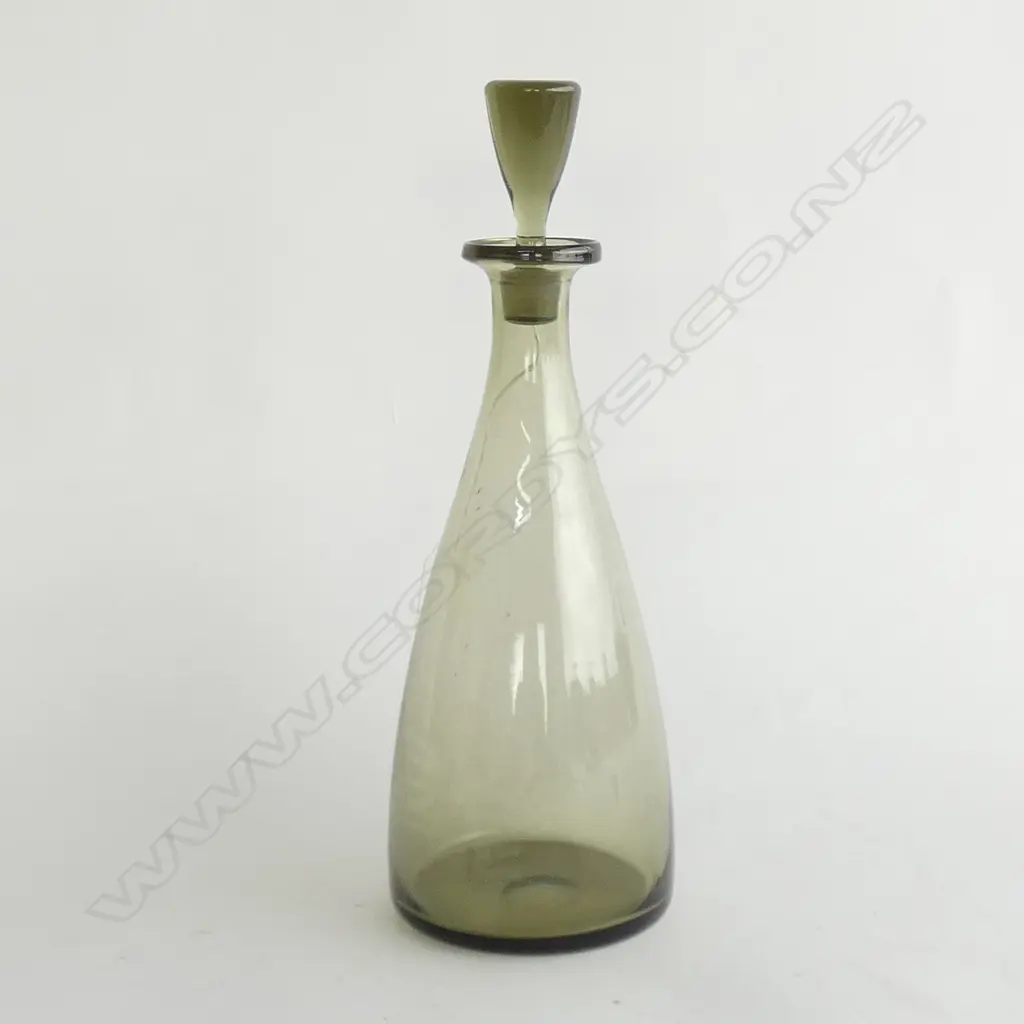 RETRO OLIVE GREEN GLASS DECANTER H. 315MM Image 1++