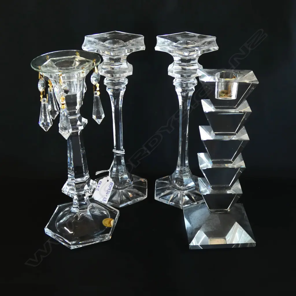 PR CRYSTAL & 2 GLASS CANDLE HOLDERS (1 LUSTRE) H 210MM A/F Image 1++