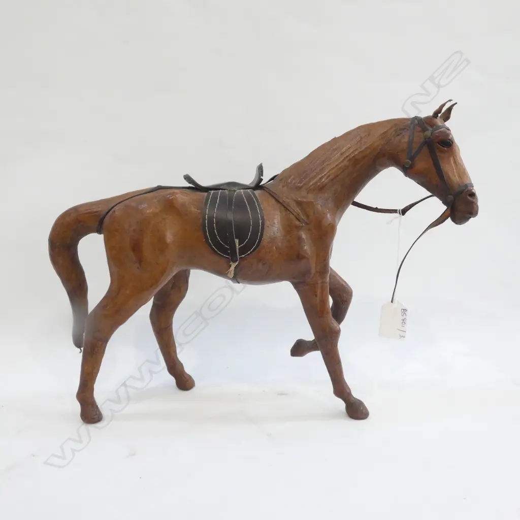 DECORATIVE LEATHER HORSE L.360mm Image 1++