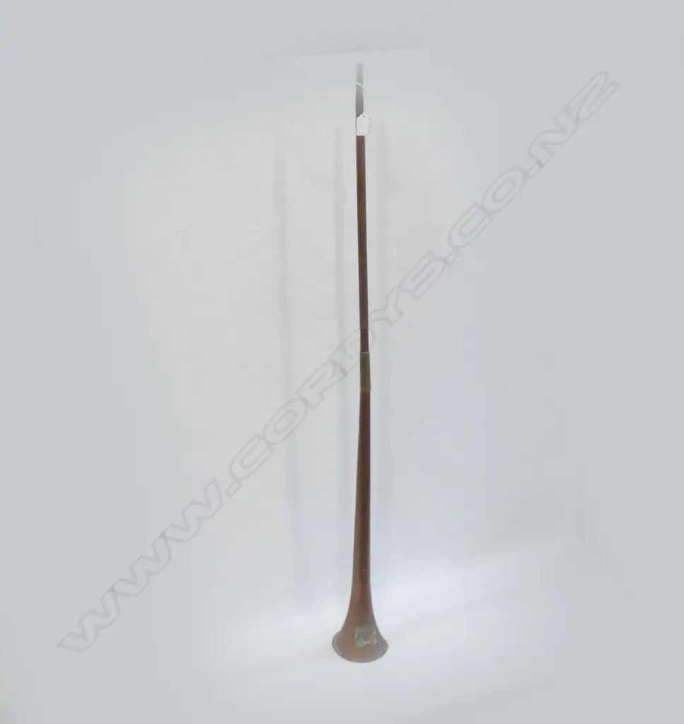 VICTORIAN COPPER COACHING HORN, BATH WELLINGTON w BRASS CREST L 1140MM Image 1++