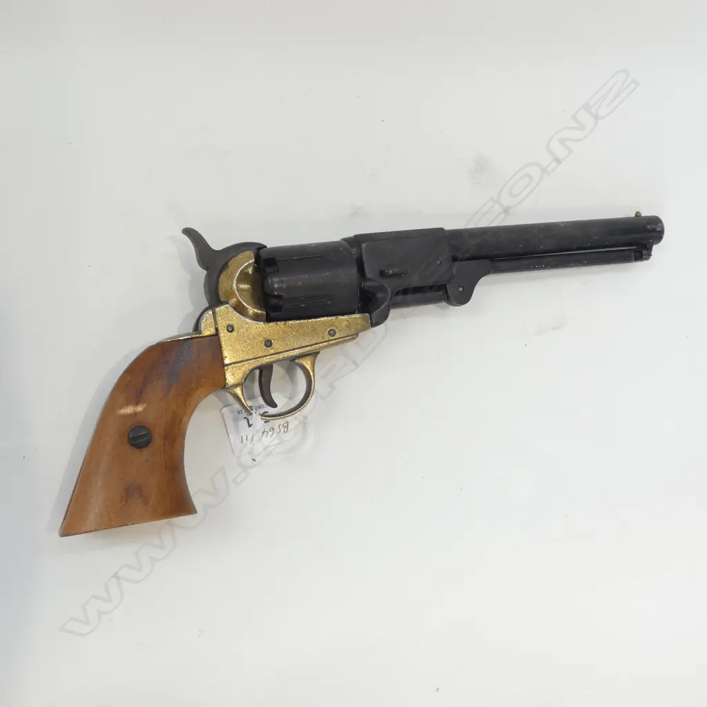 VINTAGE REPLICA PISTOL L.330mm Image 1++