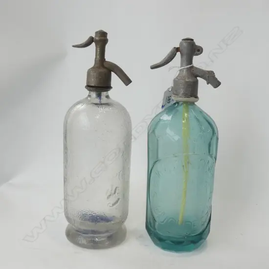 2 SODA SYPHONS