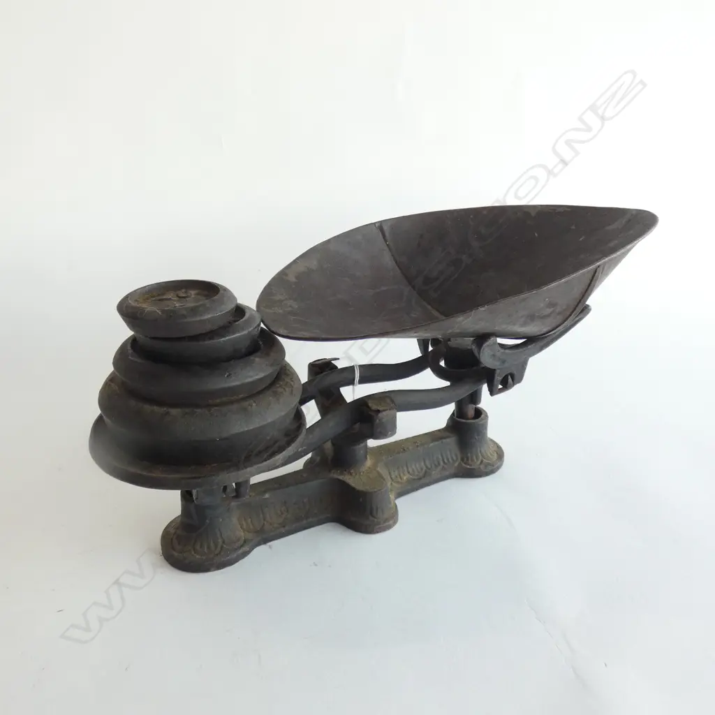 OLD CAST IRON SCALES & WEIGHTS L 340MM Image 1++