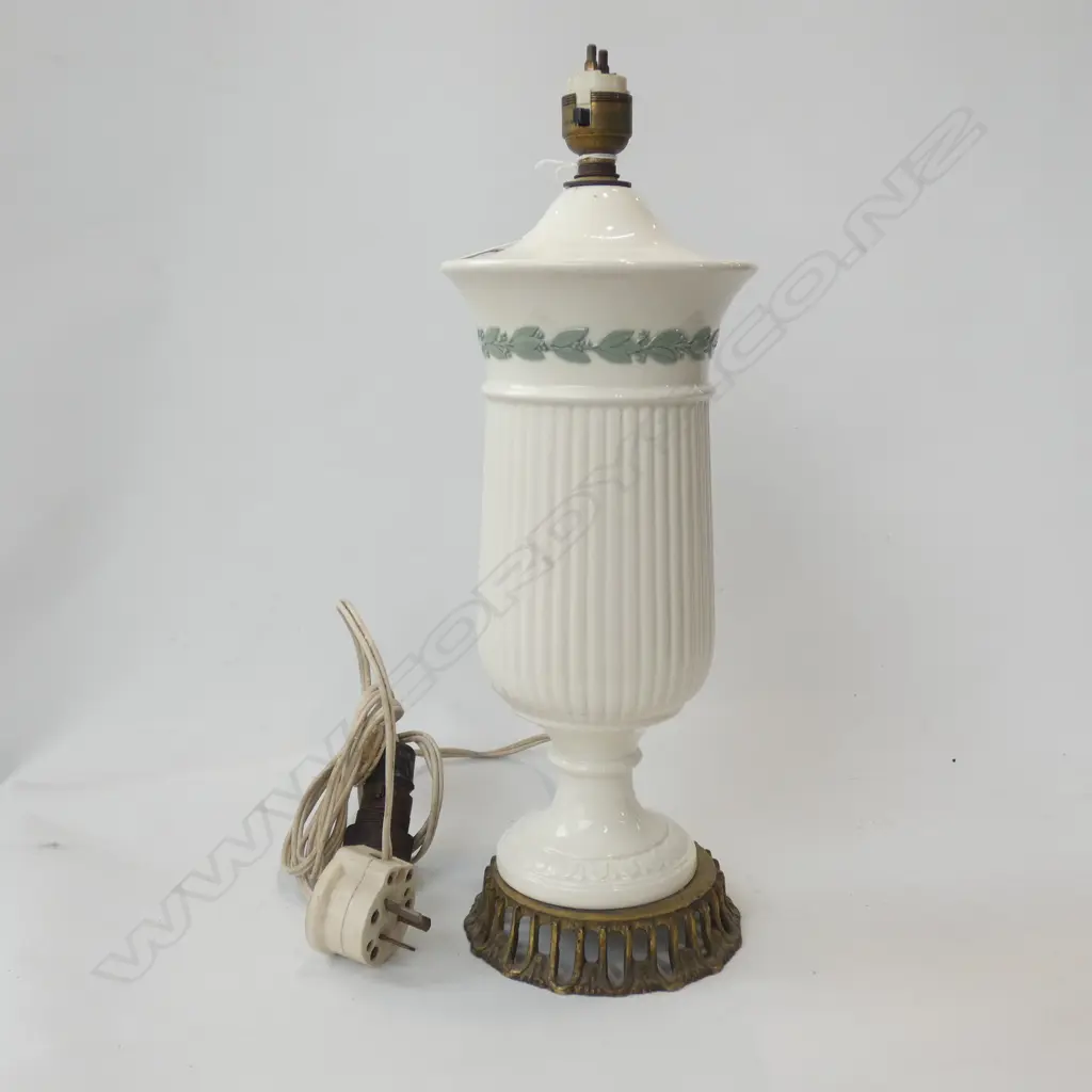 WEDGWOOD LAMP BASE H 400MM Image 1++