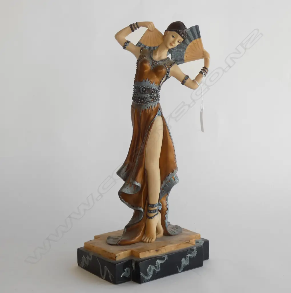 LG ART NOUVEAU LADY FIGURINE H  370MM Image 1++