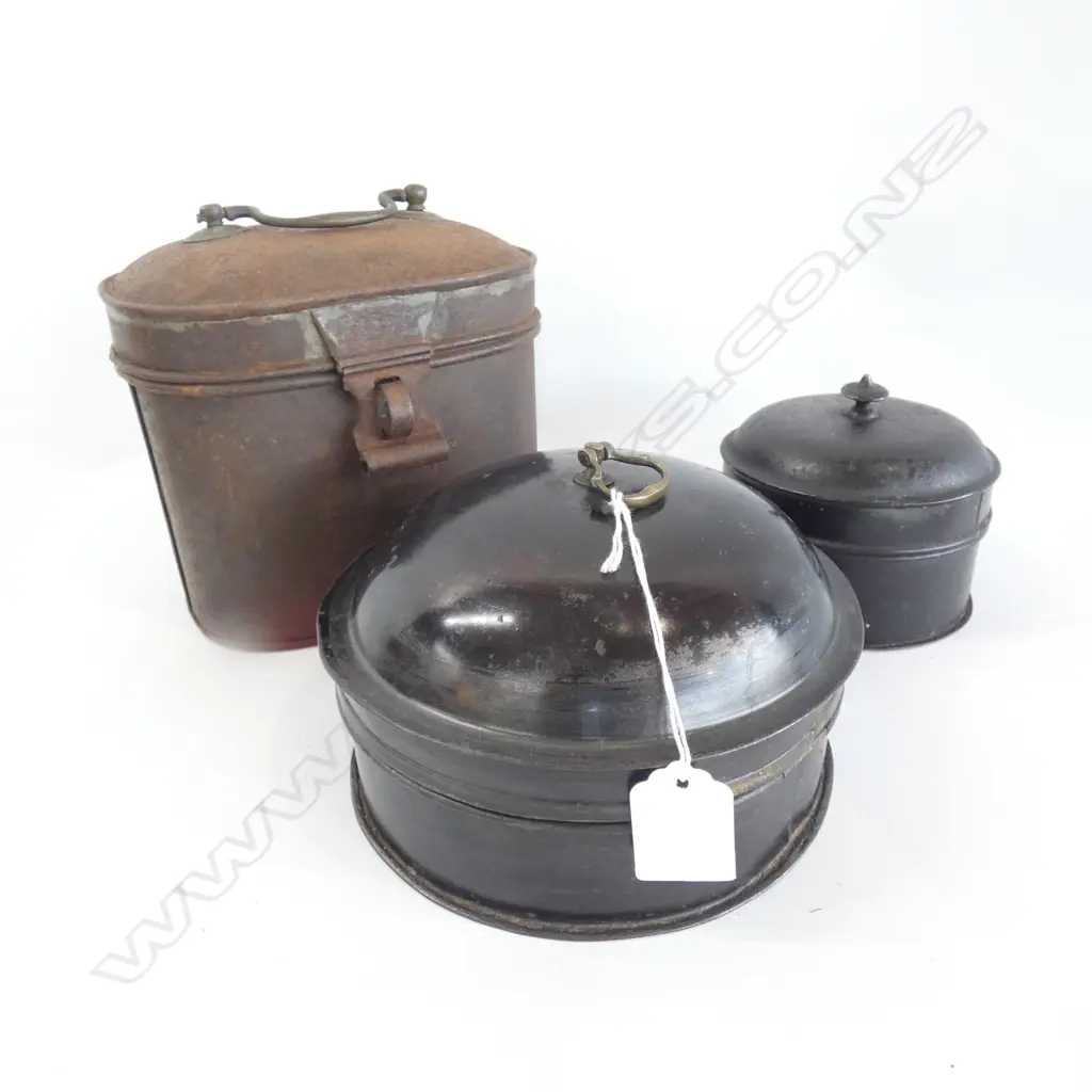 3 VINTAGE METAL CANISTERS INCL TEA CADDY W SCOOP L 168MM Image 1++