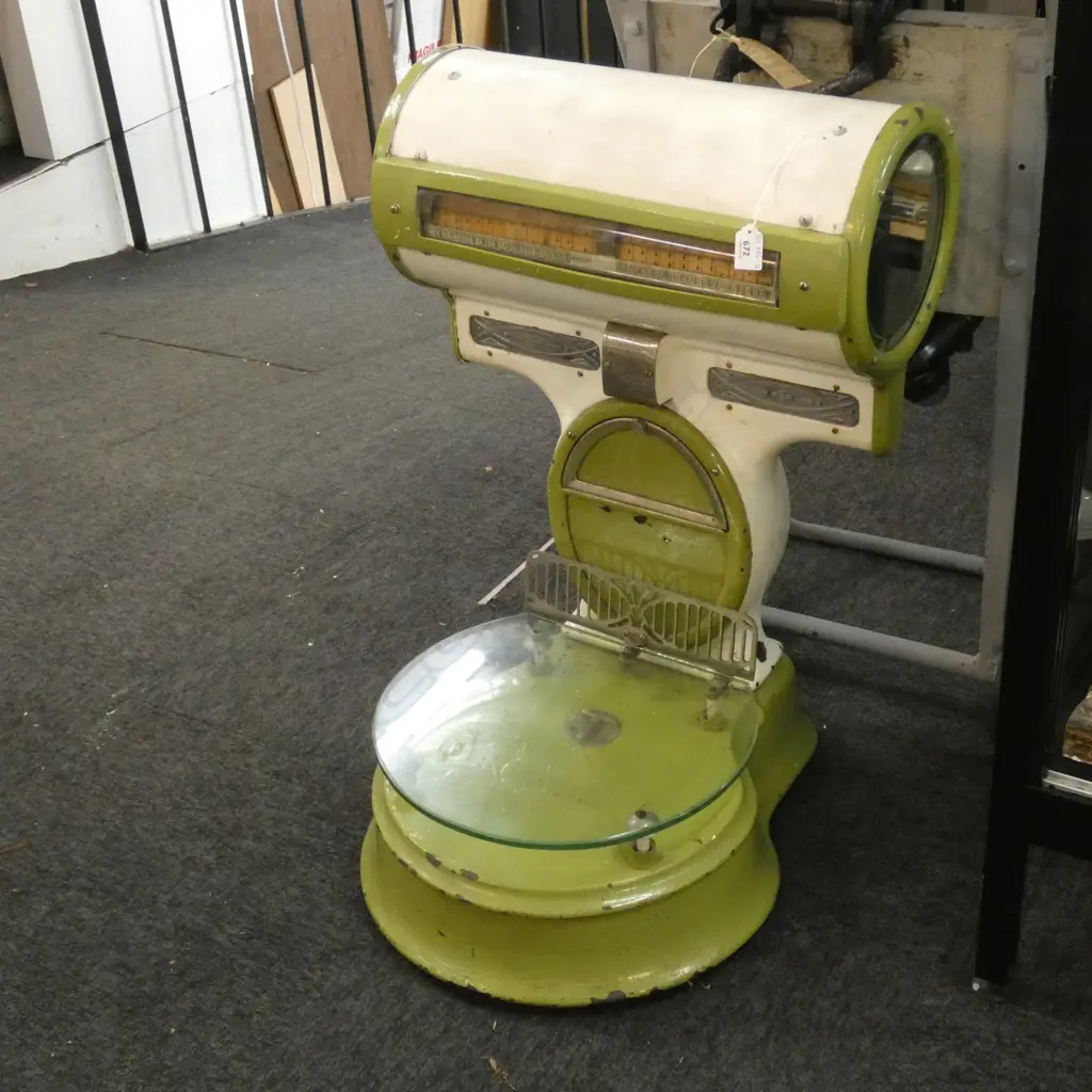 EARLY GROCERY BUTCHER SCALES 'THE COMPUTING SCALE CO. DAYTON OHIO W MIRRORS H. 750MM  Image 1++