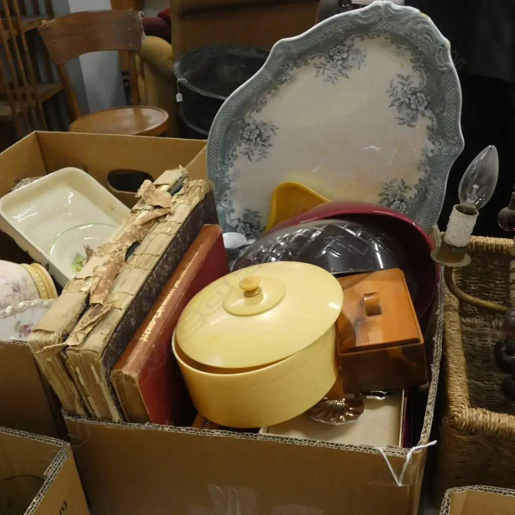BOX LOT BOOKS, CUTLERY, CERAMIC ETC Image 1++