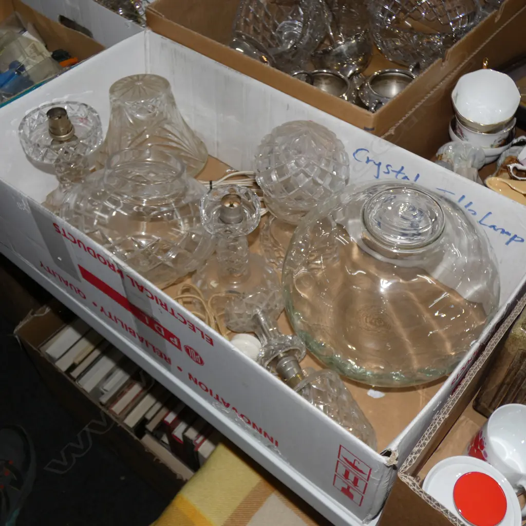 BOX LOT ASST. CRYSTAL LAMPS ETC Image 1++