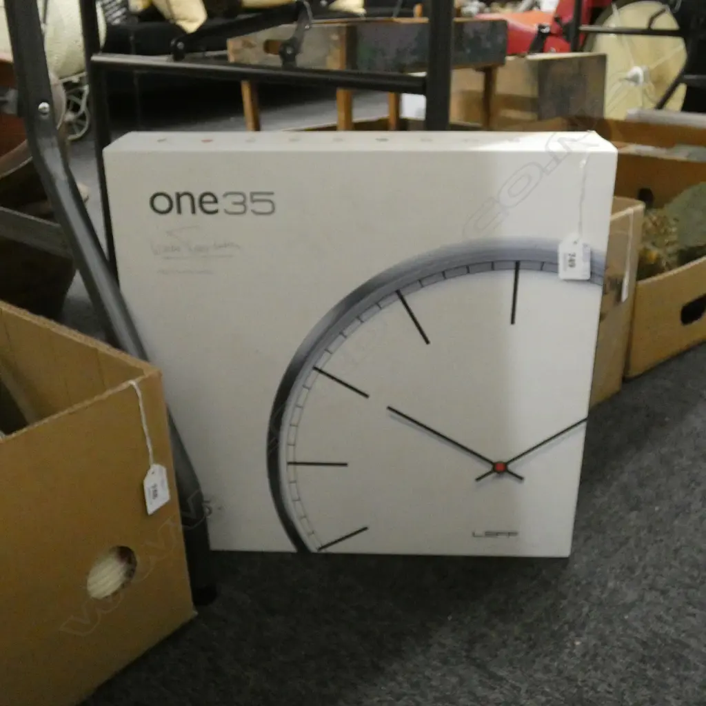 LG LEFF WALL CLOCK - IN ORIGINAL BOX & UNOPENED  Image 1++