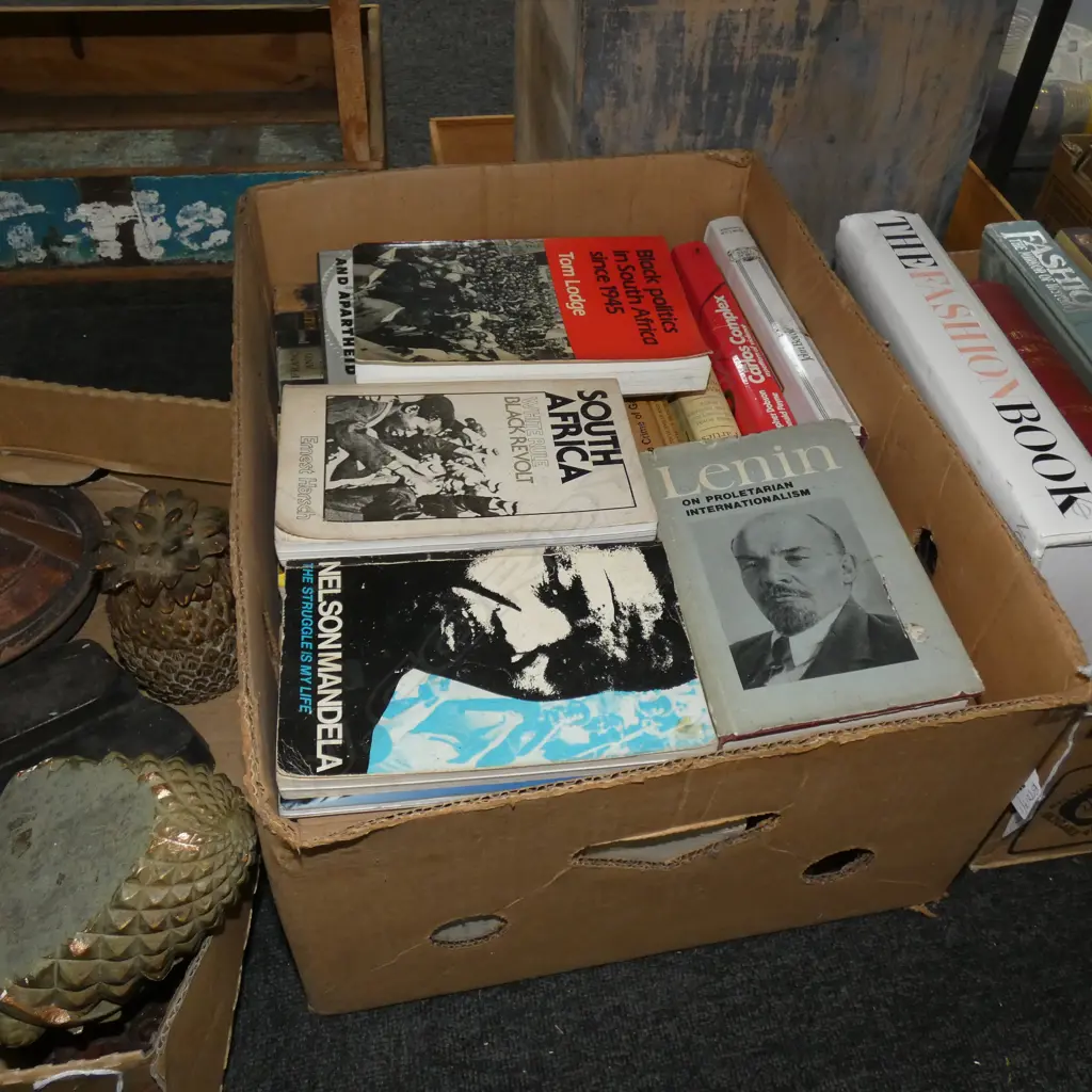BOX LOT BOOKS; MODERN HISTORY REVOLUTIONS ETC Image 1++