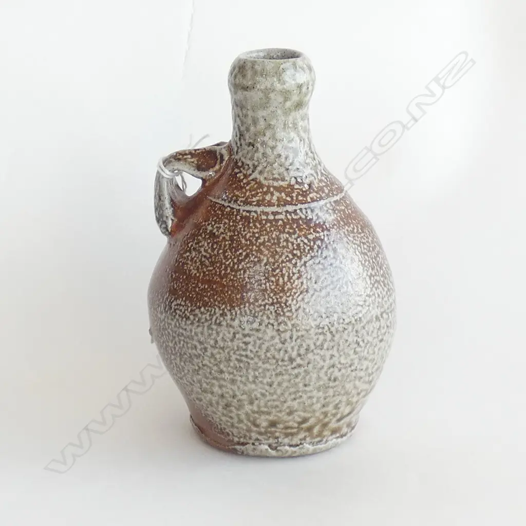DUNCAN SHEARER BOTTLE H.155mm WOOD FIRED Image 1++
