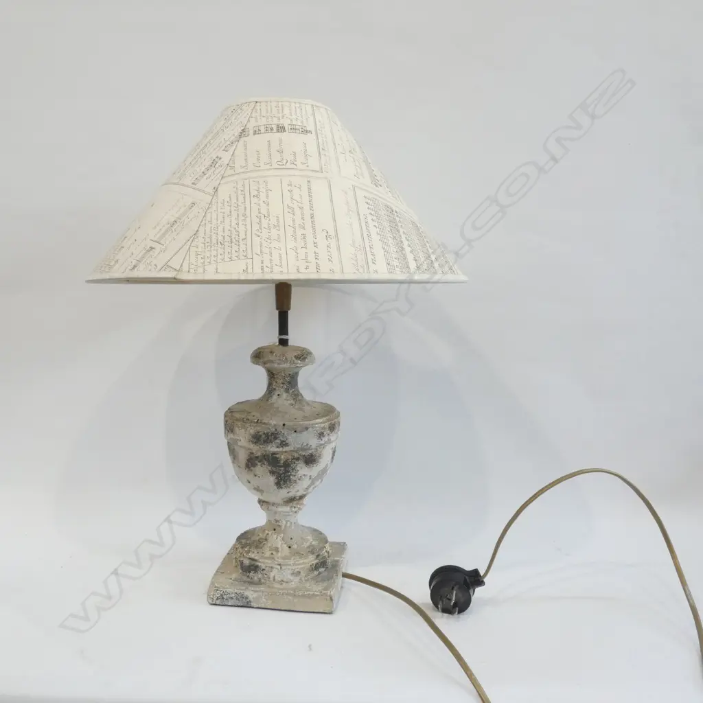 RUSTIC LAMP w. MUSIC SHADE H.450mm Image 1++
