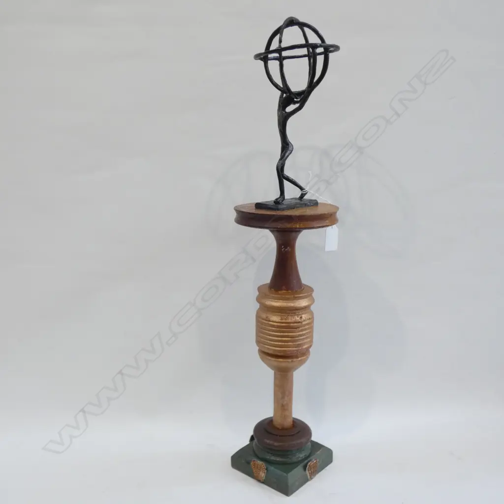 METAL FIGURE HOLDING GLOBE ON STAND - H. 590MM Image 1++