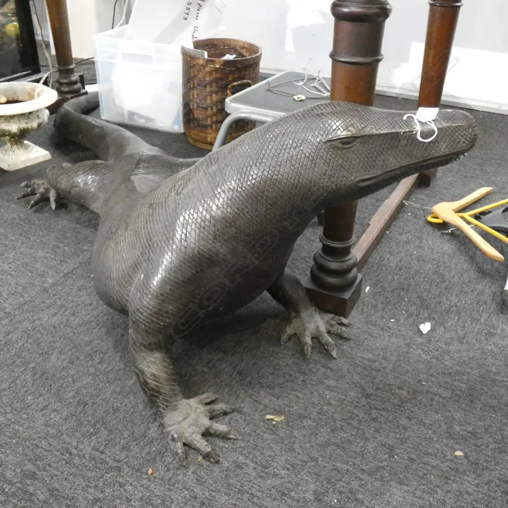 LARGE BRONZE KOMODO DRAGON L.1850mm Image 1++