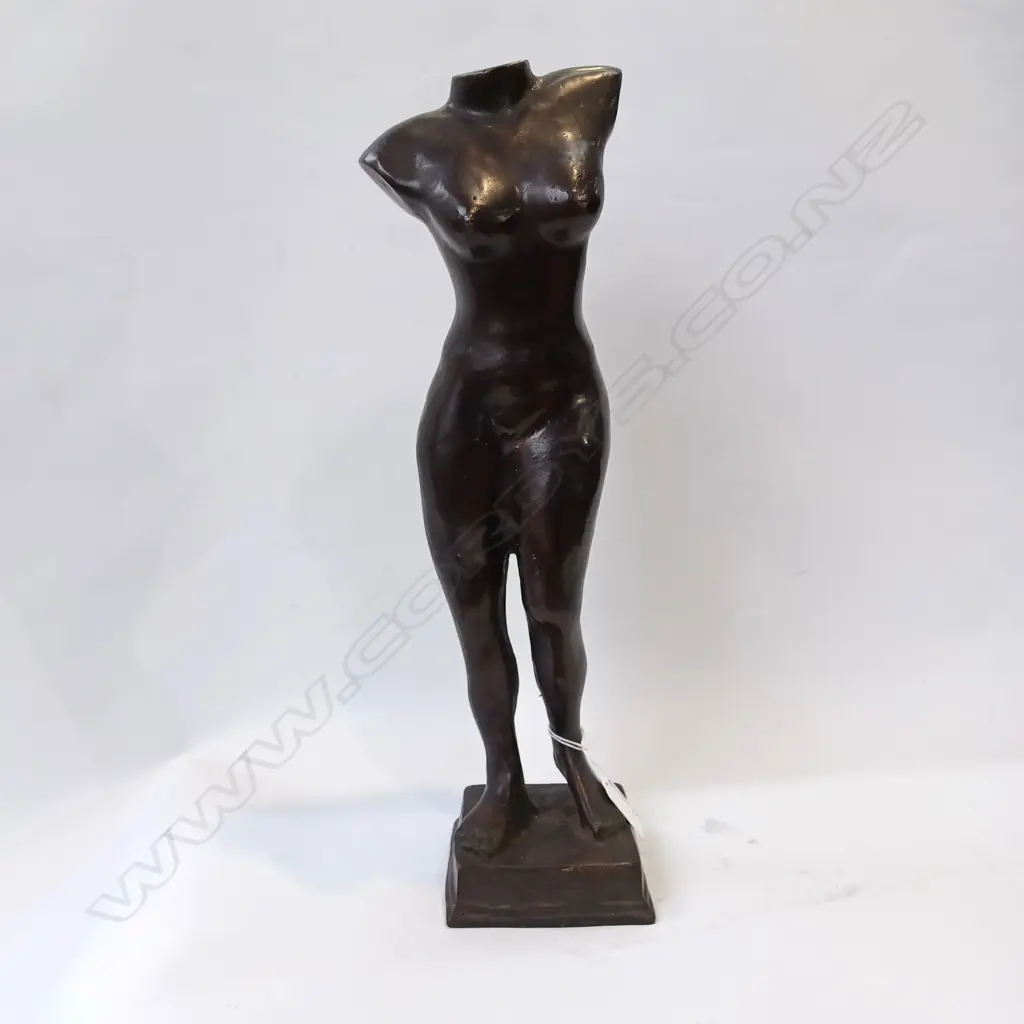 BRONZE FEMALE TORSO H.410mm Image 1++
