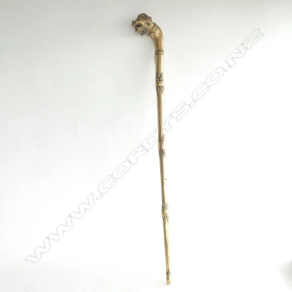 HEAVY BRASS LION  HEAD WALKING STICK L.920MM Image 1++