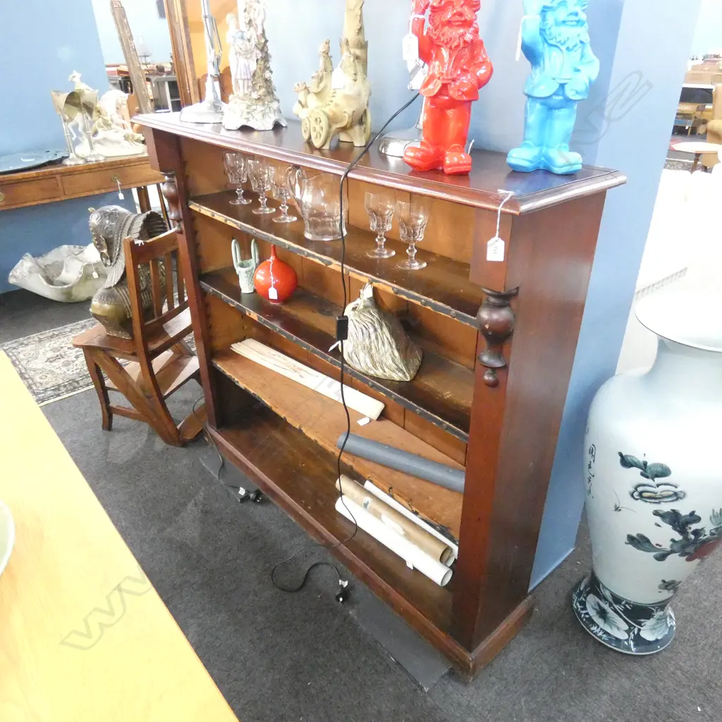 COLONIAL KAURI STANDING BOOKCASE... Image 1++