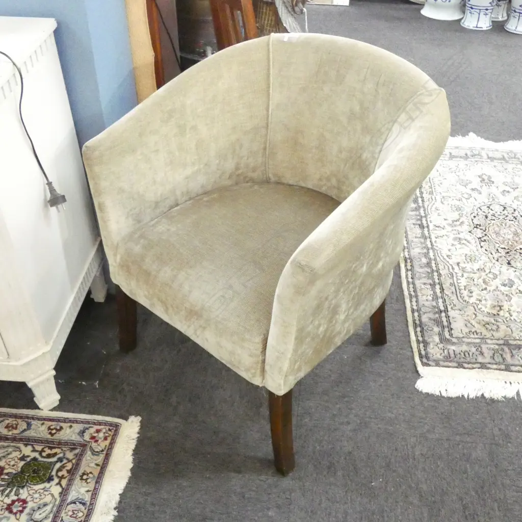 CORDUROY  TUB CHAIR  Image 1++