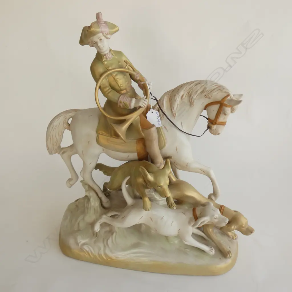 IMPRESSIVE ROYAL DUX FIGURE - HORSEMAN & HOUNDS Image 1++