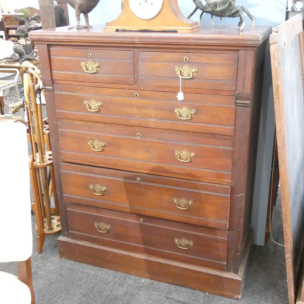 MAHOGANY CHEST OF DRAWERS  - 6 DRAWERS/4 LG 2 SM - BRASS HANDLES 1090 X 495 X 1320MM Image 1++