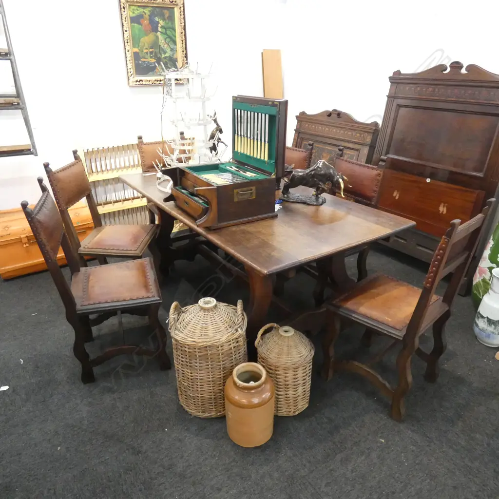 TABLE AND 6 CHAIRS  Image 1++