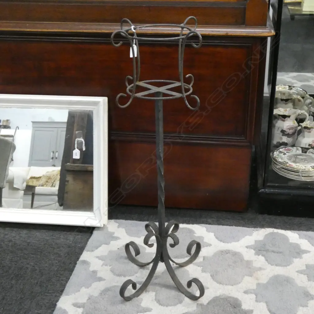 PR WROUGHT IRON PLANTER STANDS H 150MM Image 1++