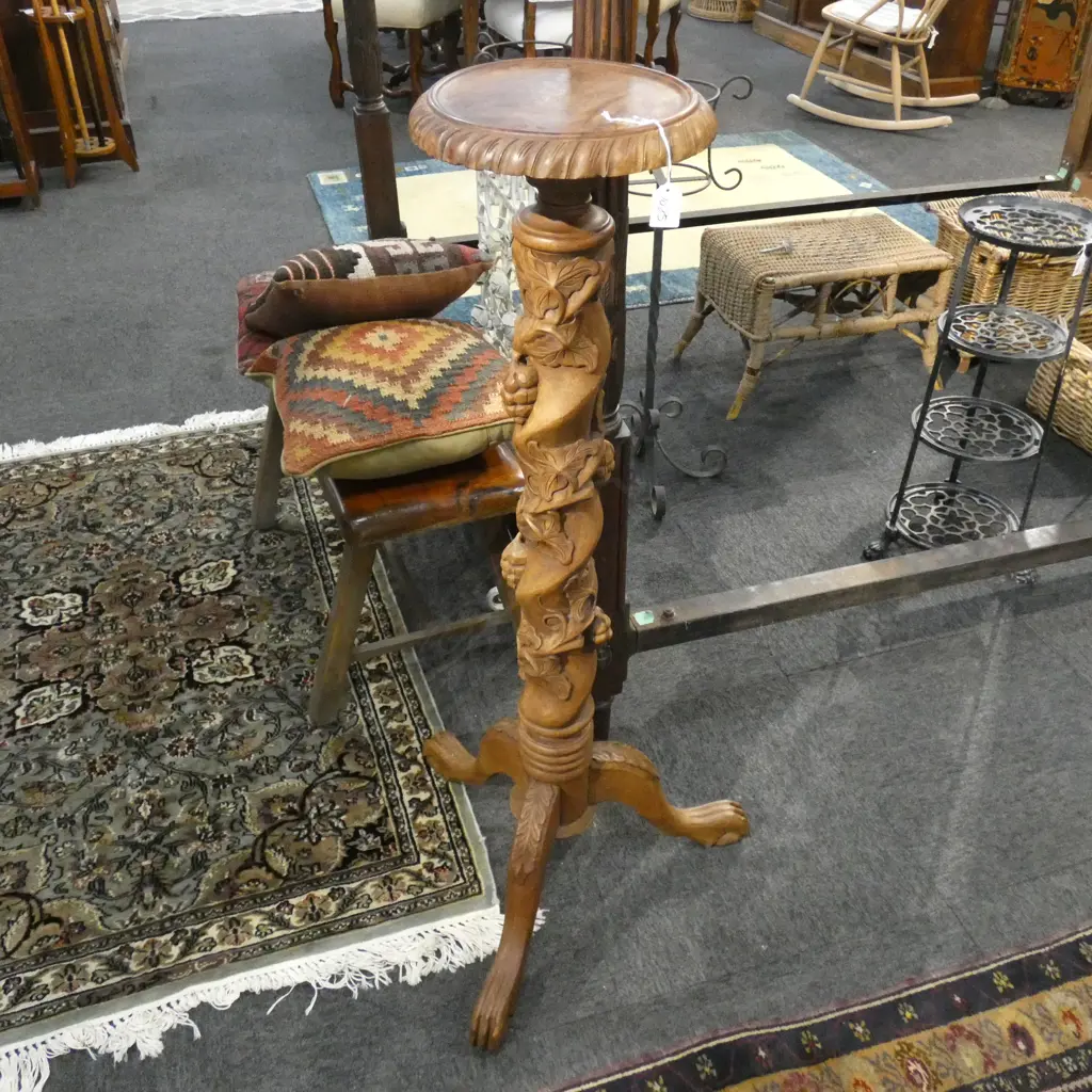 CARVED WOODEN PLANT STAND H. 1120MM Image 1++