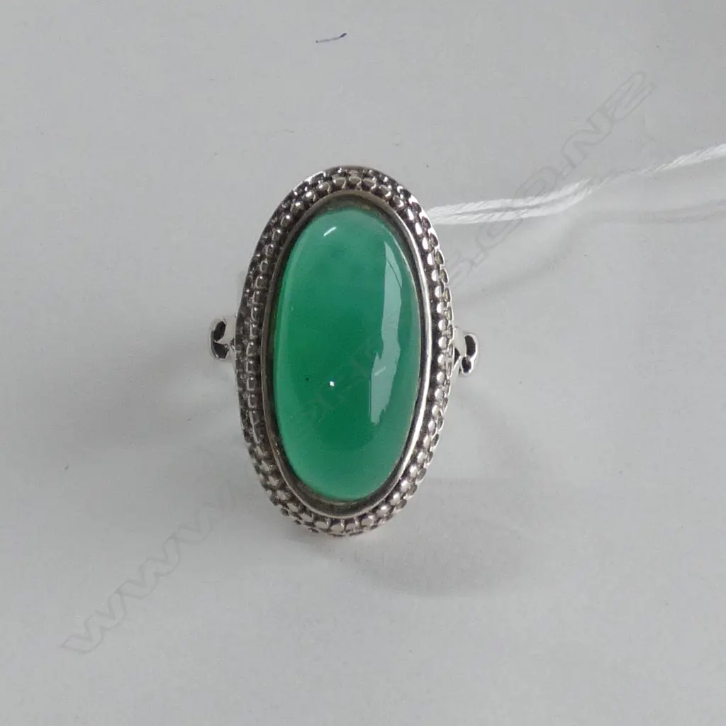 LG GREEN AGATE RING SET IN 925 SILVER  Image 1++