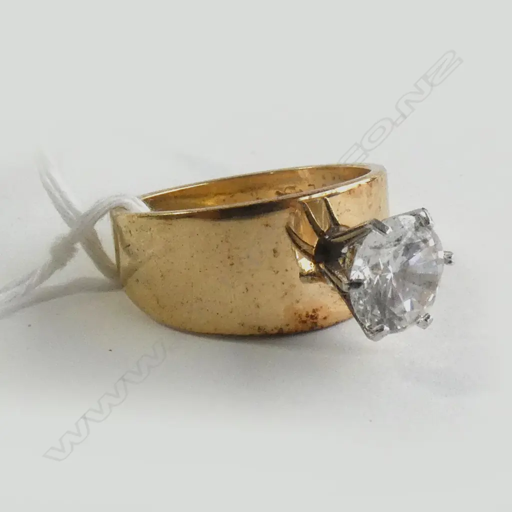 (20175) 14K GOLD PLATE & CZ RING Image 1++