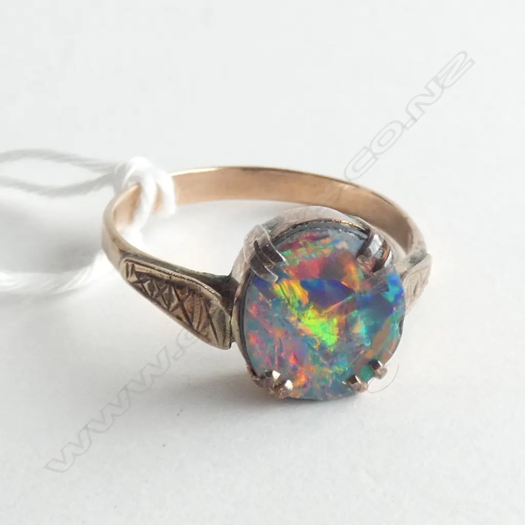 (17991) 9CT OPAL DOUBLET RING  Image 1++