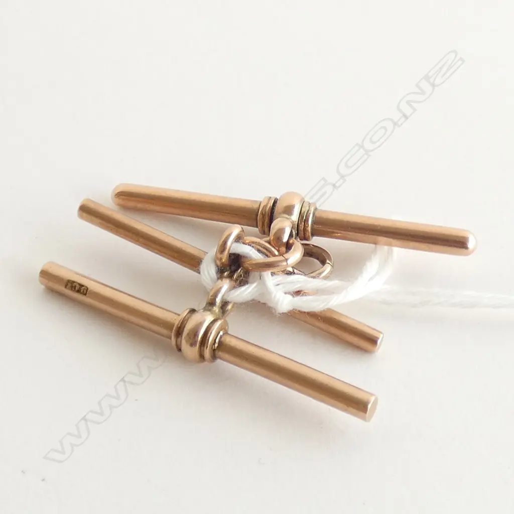 THREE 9CT ROSE GOLD T-BARS 10.50gm Image 1++