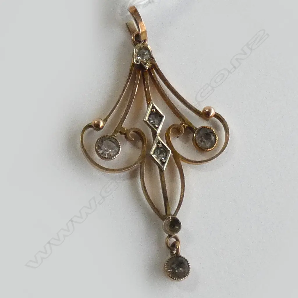 EDWARDIAN 9CT GOLD PENDANT AQUAMARINES? Image 1++