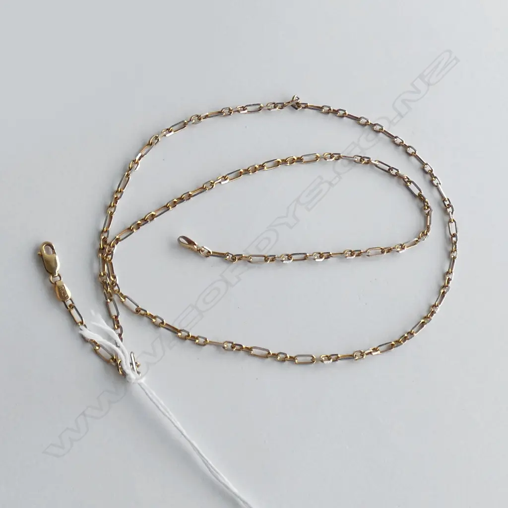 18CT GOLD NECK CHAIN 12.60GMS. L.610mm Image 1++