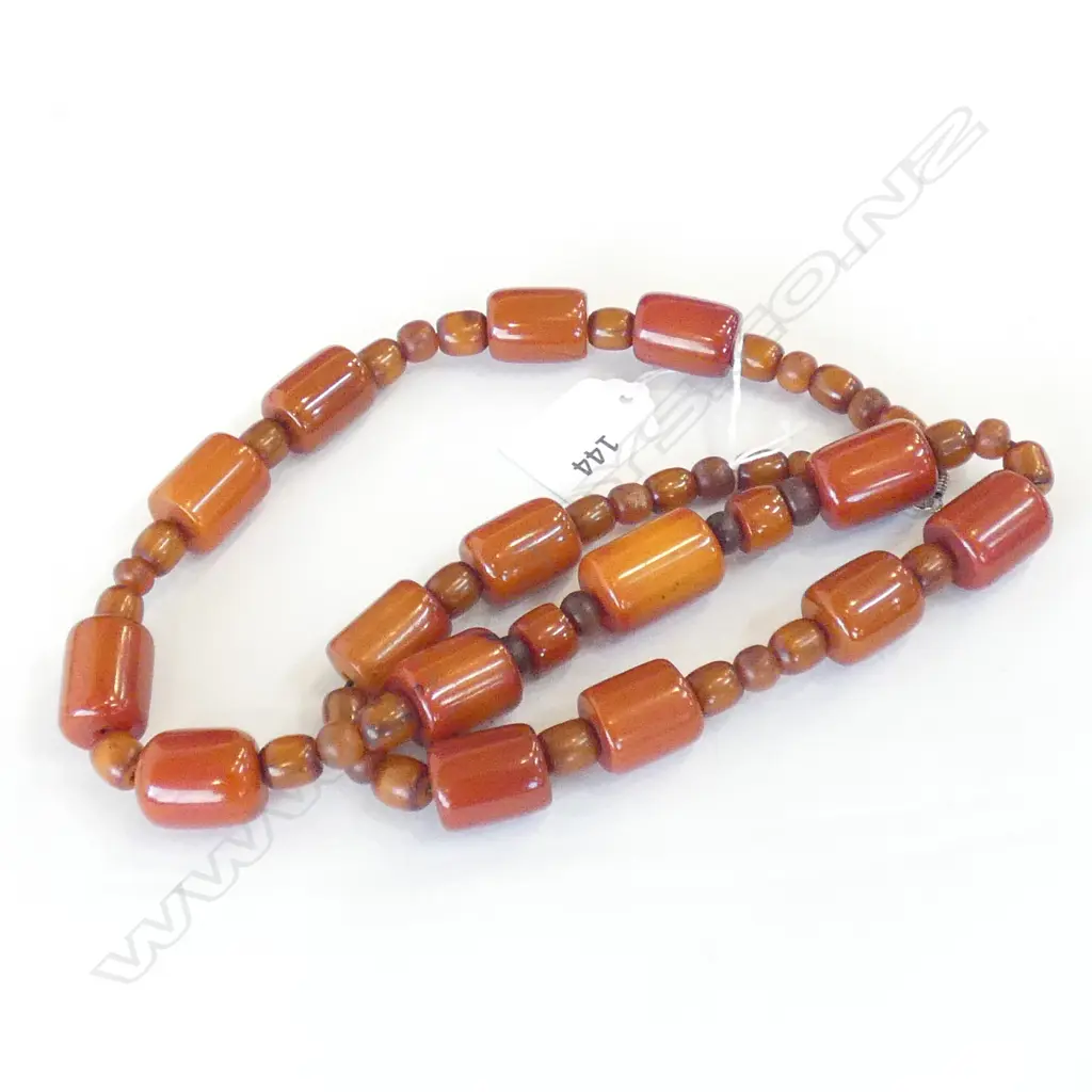 (20163) AMBER TYPE LGE BEAD NECKLACE L.800mm Image 1++