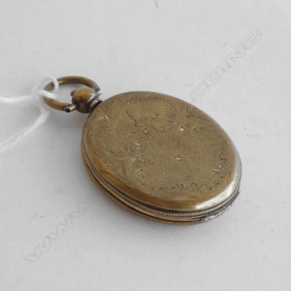 (17934) EDWARDIAN PLATED LOCKET PUSH BUTTON RELEASE Image 1++